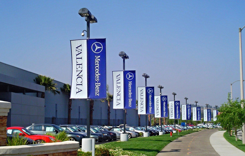 In ấn treo băng rôn