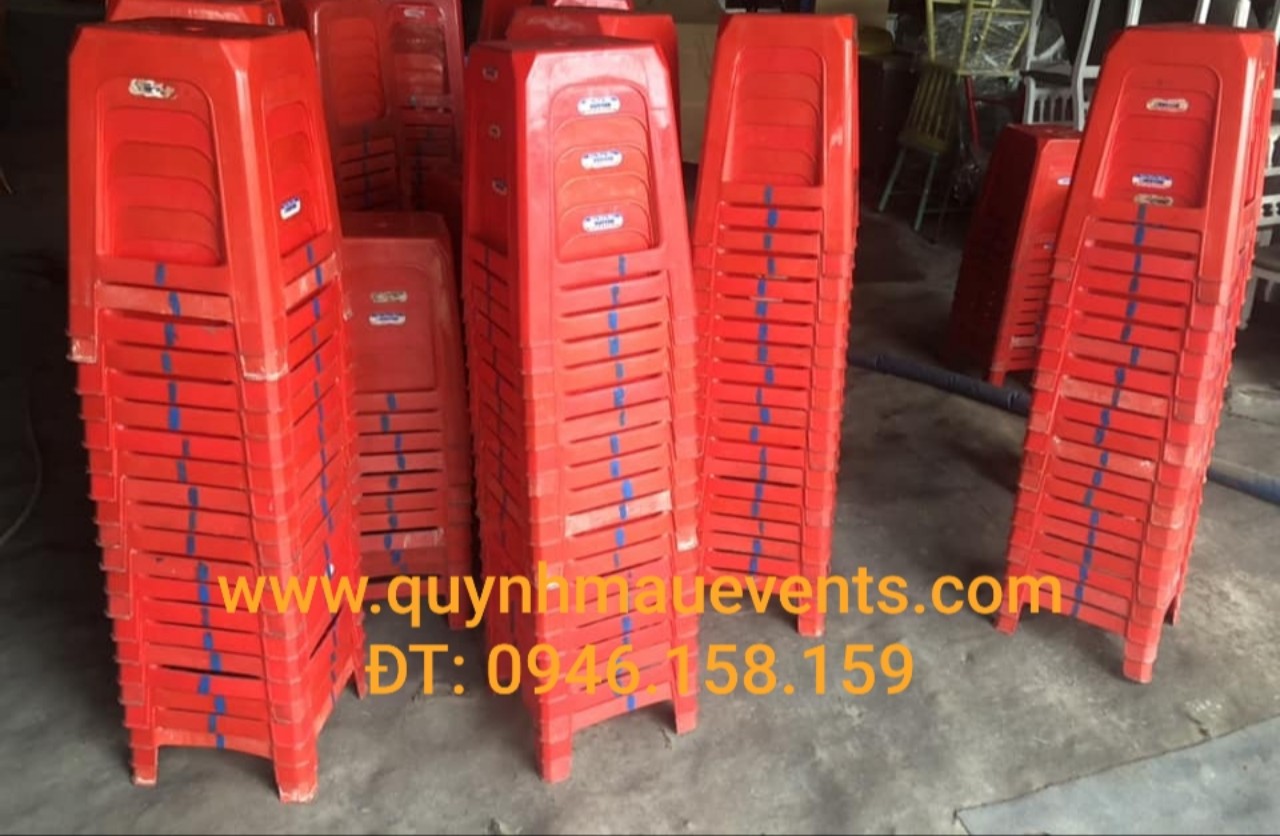 Cho thuê bàn ghế nhựa