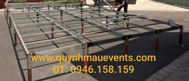 Sản xuất bán sân khấu lắp ráp giá rẻ Sản xuất bán sân khấu lắp ráp giá rẻ